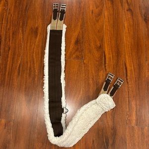 English schooling fleece girth